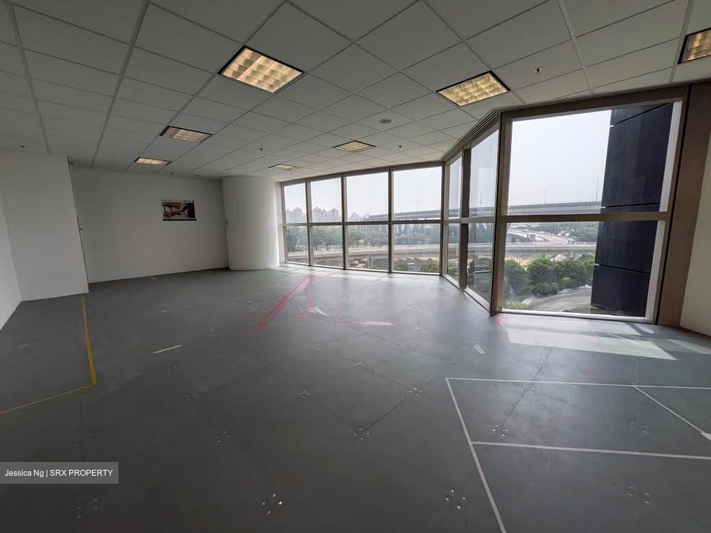 Centennial Tower (D1), Office #625904681